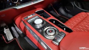 Genesis GV70 2.5T Бензин AWD 2022 года из Южной Кореи