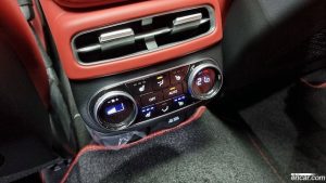 Genesis GV70 2.5T Бензин AWD 2022 года из Южной Кореи