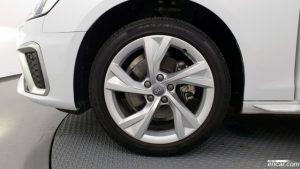 Audi A4 40 TFSI Premium 2020 года из Южной Кореи