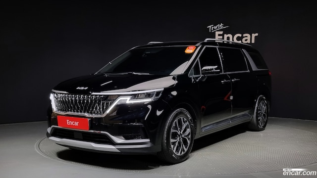 Kia Carnival 9-Seater Prestige 2021 года из Кореи