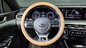 Kia K5 2.0 2021 года из Южной Кореи