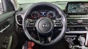 Kia Seltos Дизель 1.6 2WD 2022 года из Южной Кореи