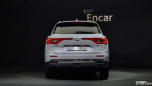 Renault-Korea(Samsung) QM6 2.0 GDe RE Signature 2WD 2020 года из Южной Кореи