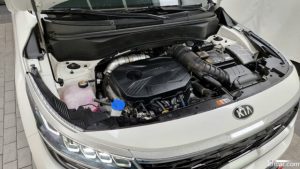 Kia Seltos Бензин 1.6 Turbo 2WD 2021 года из Южной Кореи