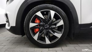 Kia Seltos Бензин 1.6 Turbo 2WD 2021 года из Южной Кореи