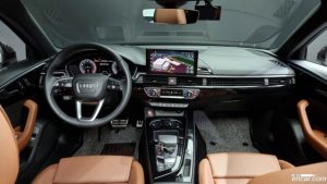 Audi A4 40 TFSI Premium 2021 года из Южной Кореи