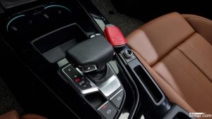 Audi A4 40 TFSI Premium 2021 года из Южной Кореи