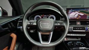 Audi A4 40 TFSI Premium 2021 года из Южной Кореи
