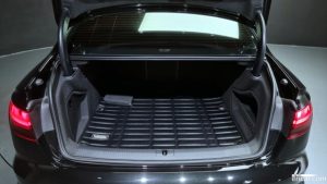 Audi A4 40 TFSI Premium 2021 года из Южной Кореи