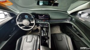 Hyundai AVANTE 1.6 2021 года из Южной Кореи