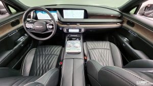 Genesis G90 Бензин 3.5 Turbo AWD 2022 года из Южной Кореи