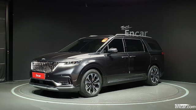 Kia Carnival 9-Seater Signature 2021 года из Кореи
