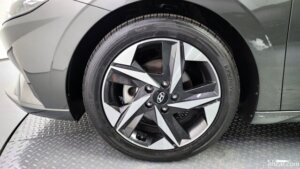 Hyundai AVANTE 1.6 2021 года из Южной Кореи