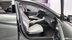 Hyundai AVANTE 1.6 2021 года из Южной Кореи