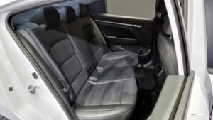 Hyundai AVANTE 1.6 2020 года из Южной Кореи