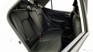 Hyundai Venue 1.6 Modern 2021 года из Южной Кореи