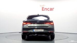 Hyundai AVANTE 1.6 2021 года из Южной Кореи