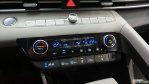 Hyundai AVANTE 1.6 2021 года из Южной Кореи