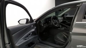 Hyundai AVANTE 1.6 2021 года из Южной Кореи