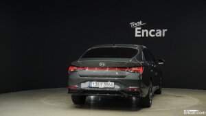 Hyundai AVANTE 1.6 2021 года из Южной Кореи