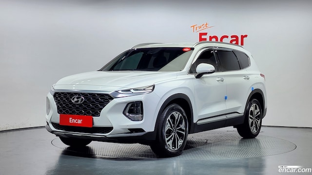 Hyundai Santafe Дизель 2.0 2WD 2020 года из Кореи