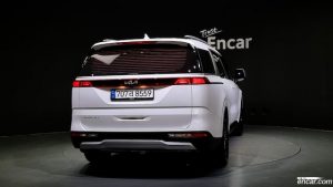 Kia Carnival Бензин 11-Seater Prestige 2022 года из Южной Кореи