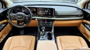 Kia Carnival Бензин 11-Seater Prestige 2022 года из Южной Кореи