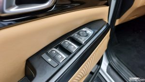 Kia Carnival Бензин 11-Seater Prestige 2022 года из Южной Кореи
