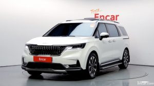Kia Carnival 9-Seater Signature 2022 года из Южной Кореи