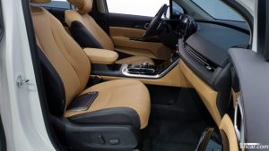 Kia Carnival 9-Seater Signature 2022 года из Южной Кореи