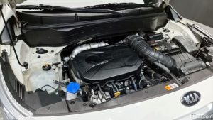 Kia Seltos Бензин 1.6 Turbo 2WD 2020 года из Южной Кореи