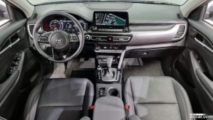 Kia Seltos Бензин 1.6 Turbo 2WD 2022 года из Южной Кореи
