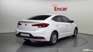 Hyundai AVANTE 1.6 2020 года из Южной Кореи