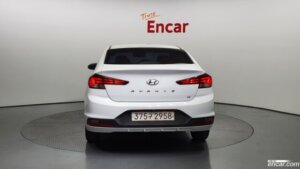 Hyundai AVANTE 1.6 2020 года из Южной Кореи