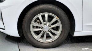 Hyundai AVANTE 1.6 2020 года из Южной Кореи