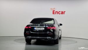 Mercedes-Benz E-Class E250 Avantgarde 2021 года из Южной Кореи