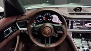 Porsche Panamera 2.9 AWD Executive 2021 года из Южной Кореи