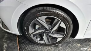 Hyundai AVANTE 1.6 2023 года из Южной Кореи