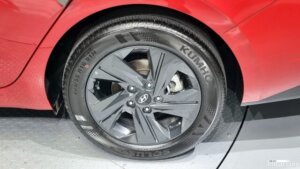 Hyundai AVANTE 1.6 2021 года из Южной Кореи