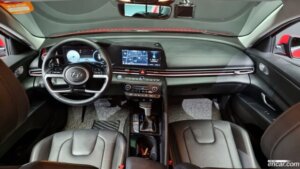 Hyundai AVANTE 1.6 2021 года из Южной Кореи