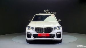 BMW X5 M50i 2020 года из Южной Кореи
