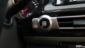 Kia Seltos Бензин 1.6 Turbo 2WD 2022 года из Южной Кореи