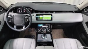 Land Rover Range Rover Evoque P250 SE 2020 года из Южной Кореи