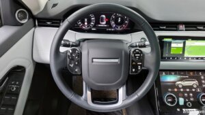 Land Rover Range Rover Evoque P250 SE 2020 года из Южной Кореи