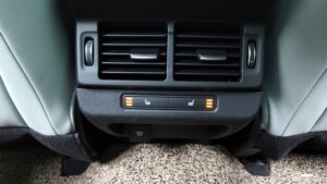 Land Rover Range Rover Evoque P250 SE 2020 года из Южной Кореи