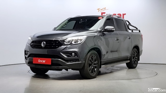 Ssangyong Rexton Дизель 2.2 2WD 2019 года из Кореи
