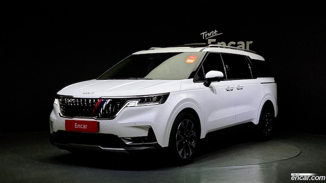 Kia Carnival 7-Seater Signature 2022 года из Кореи
