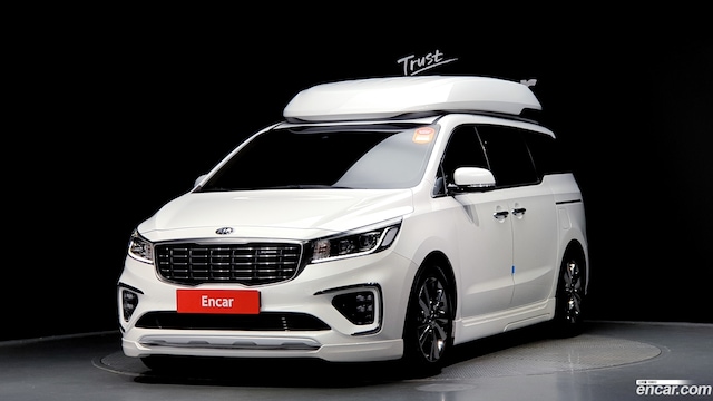 Kia Carnival Бензин 9-Seater HI-Limousine 2020 года из Кореи
