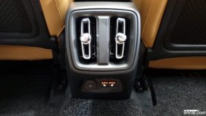 Volvo XC40 T4 Inscription 2020 года из Южной Кореи
