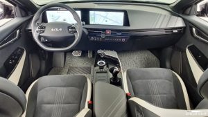 Kia EV6 Long Range 2022 года из Южной Кореи